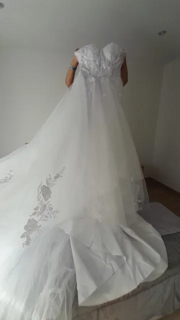 Julia Applique/Tulle Wedding Gown All Sizes/Colors