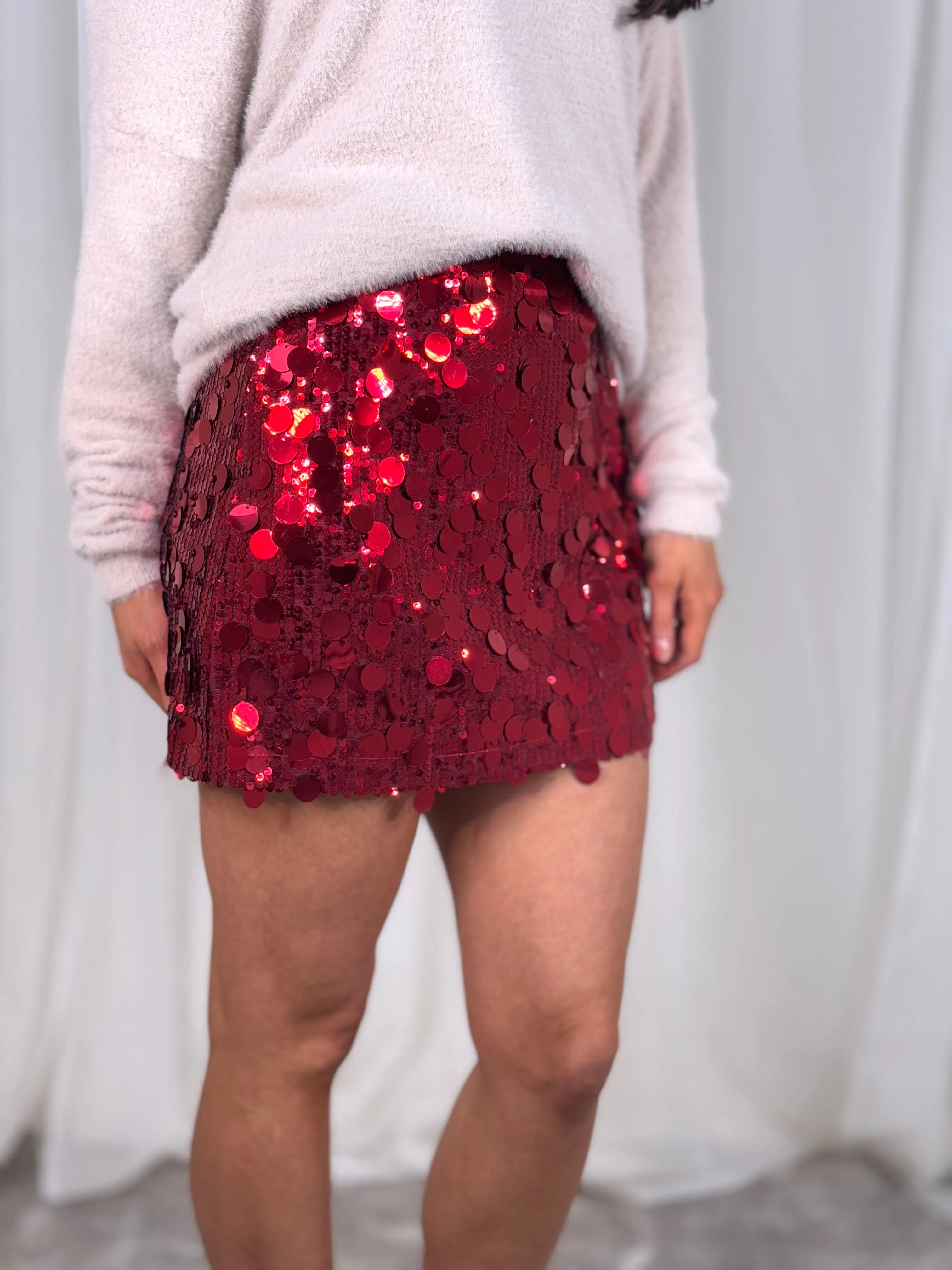 Lydia Sequin Mini Skirt In Bordeaux