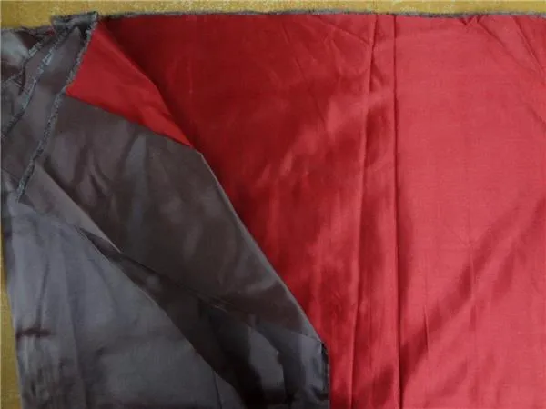 silk dutchess satin valentino red reverse side black 60&quot; B2#4[3]