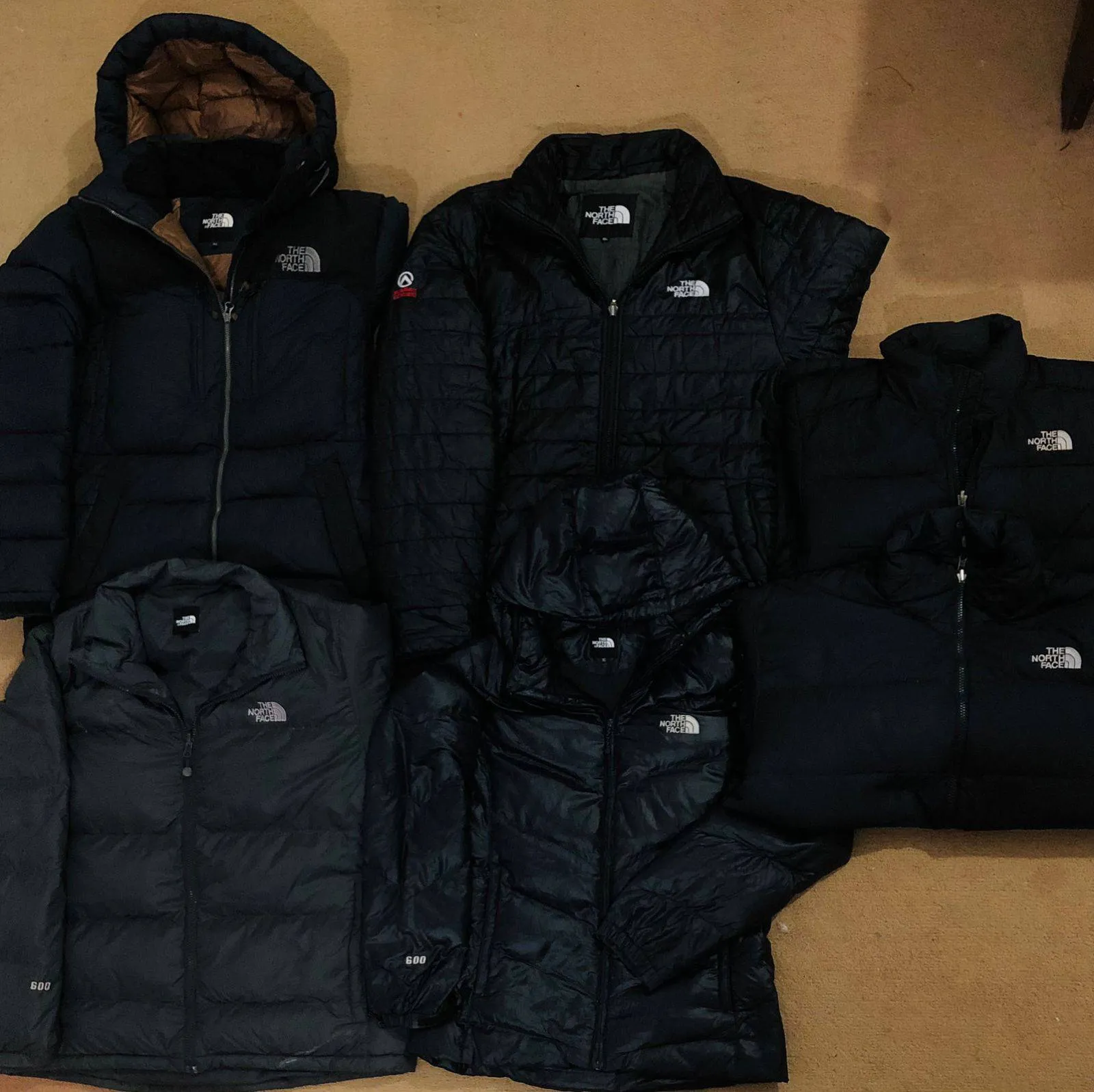 The North Face puffer Jackets 6 pieces